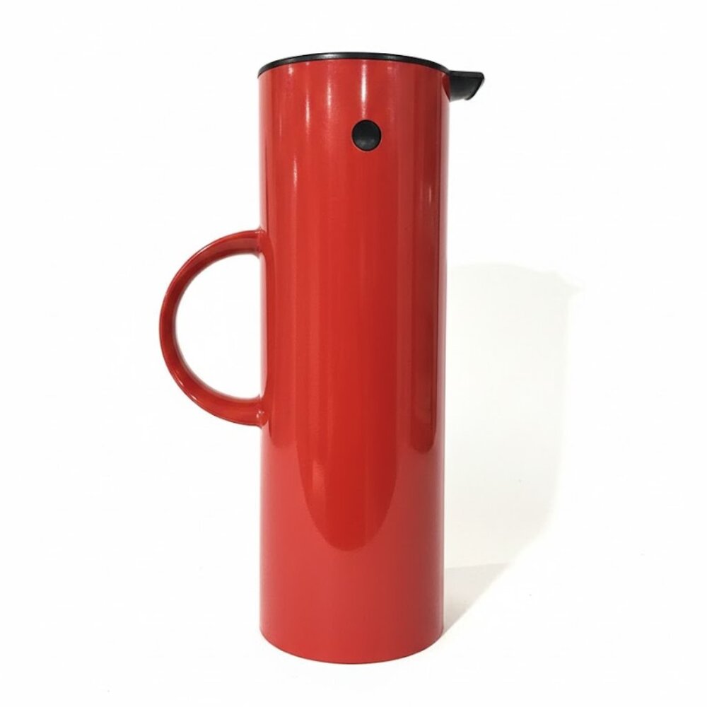 The Bird Carafe by Magnussen - Sleek MCM Red Thermal Carafe